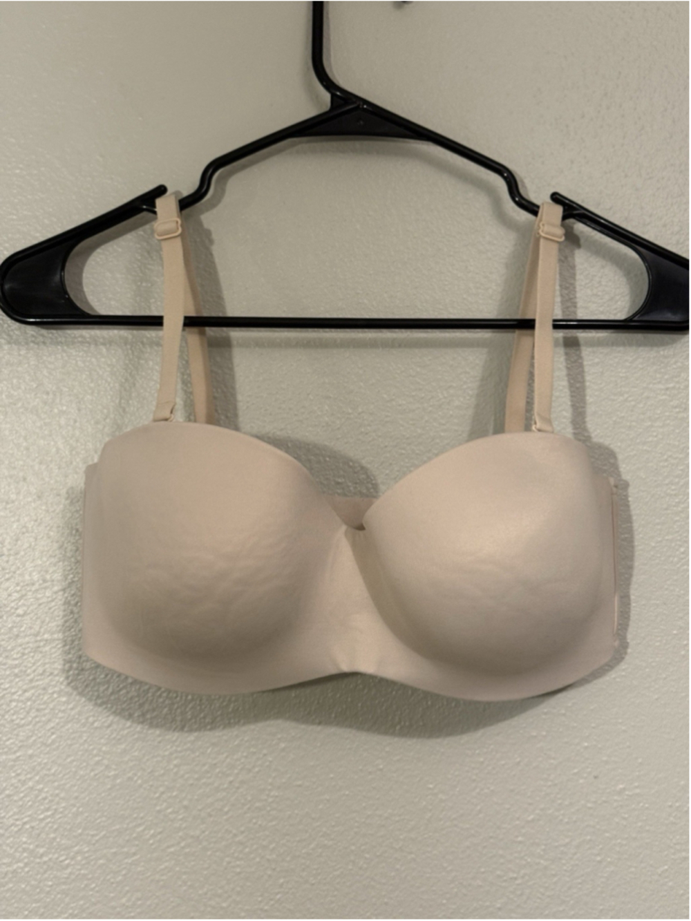 PINK by Victoria Secret 32DD Wear Everywhere Strapless Push Up Bra